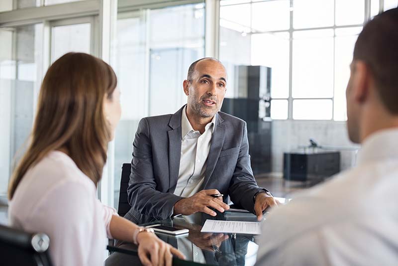 Foresee Now consultant meets with new contact and explains services